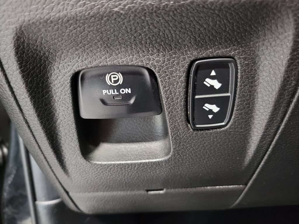 Used 2019 RAM 1500 Sport w/ Level 2 Equipment Group AWD/4WD image 39