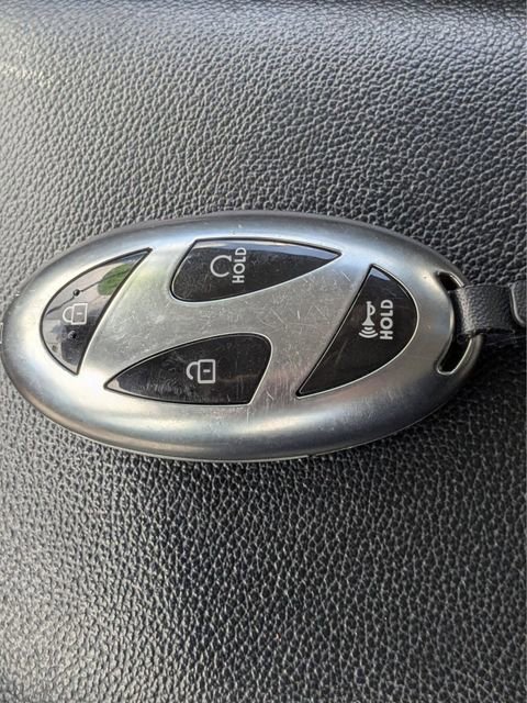 Used 2024 Hyundai Elantra SEL FWD image 25