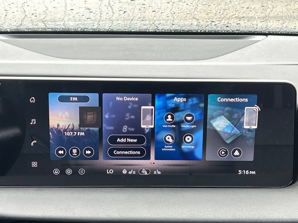 New 2026 Nissan Sentra SV FWD image 8