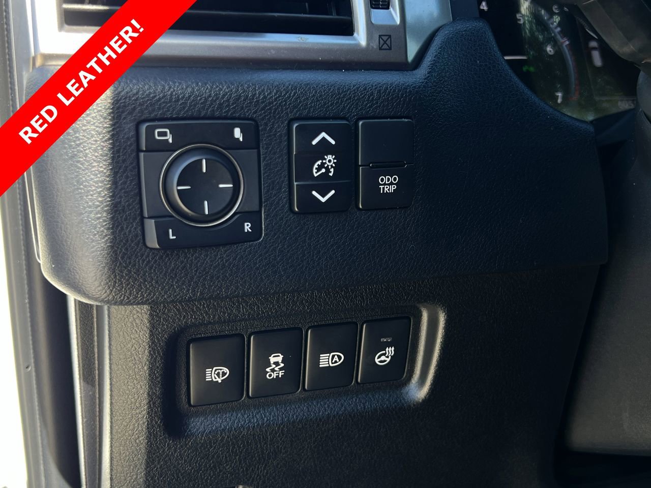 Used 2023 Lexus GX 460 Premium w/ Premium Plus Package image 13