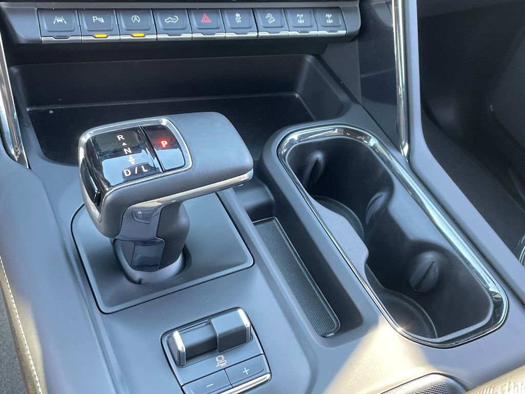 Used 2024 GMC Sierra 1500 AT4X image 16