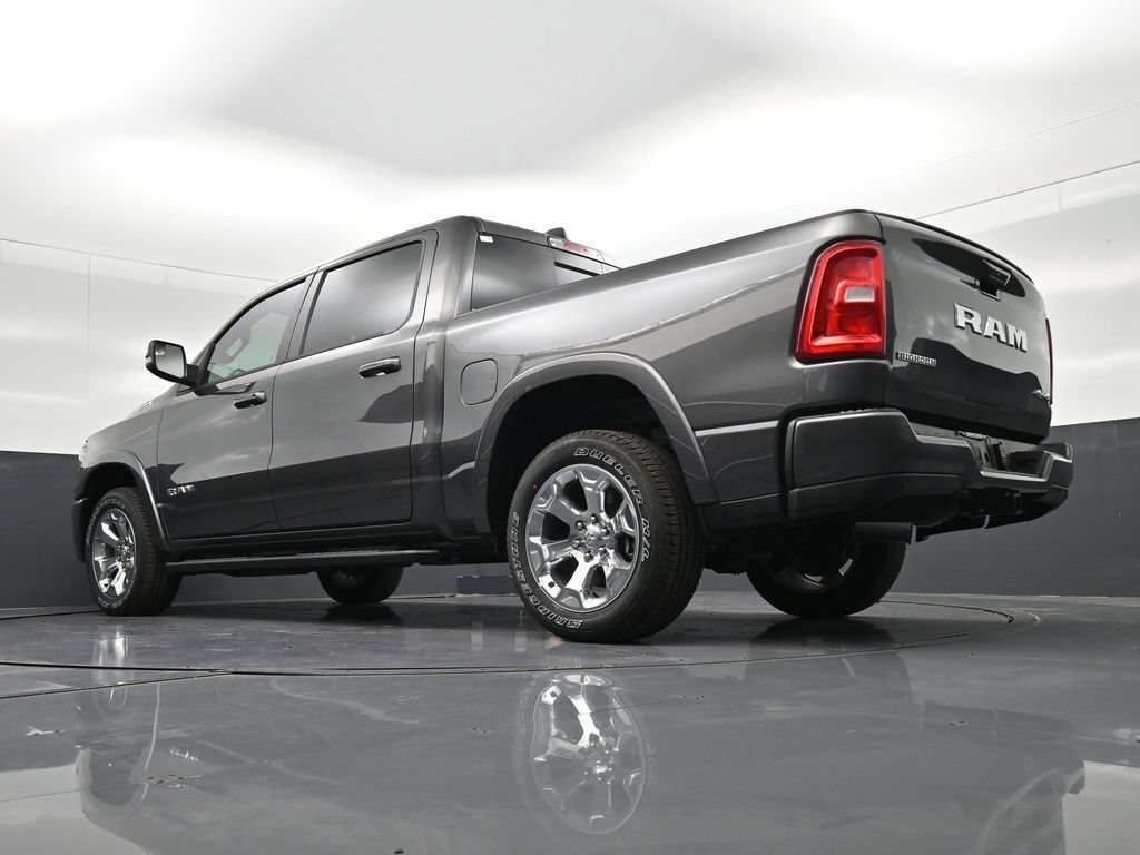 Used 2025 RAM 1500 Big Horn AWD/4WD image 24