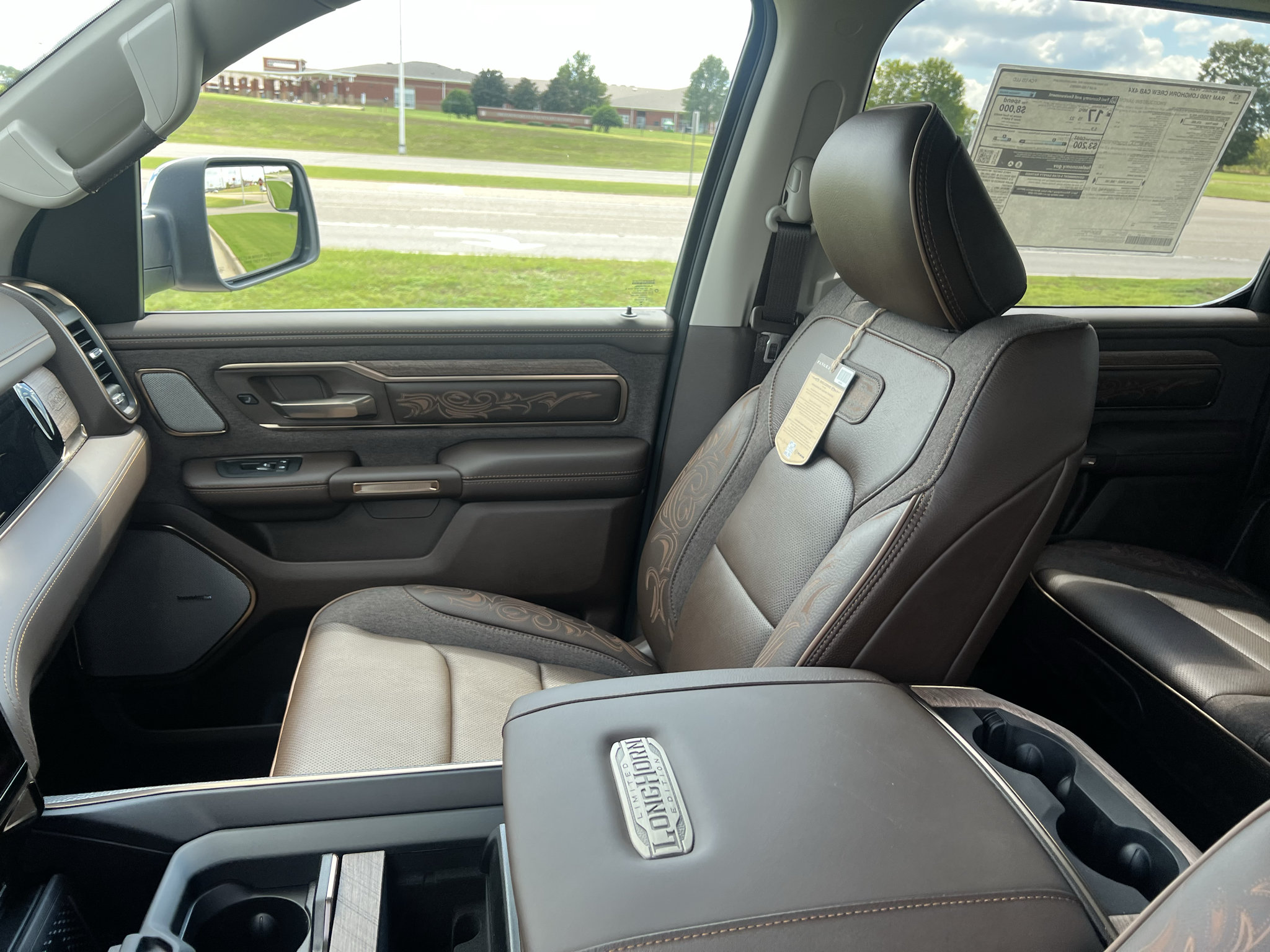 New 2027 RAM 1500 Laramie Longhorn AWD/4WD image 24