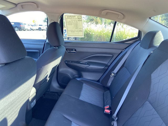Used 2025 Nissan Versa SV w/ Trunk Package FWD image 17