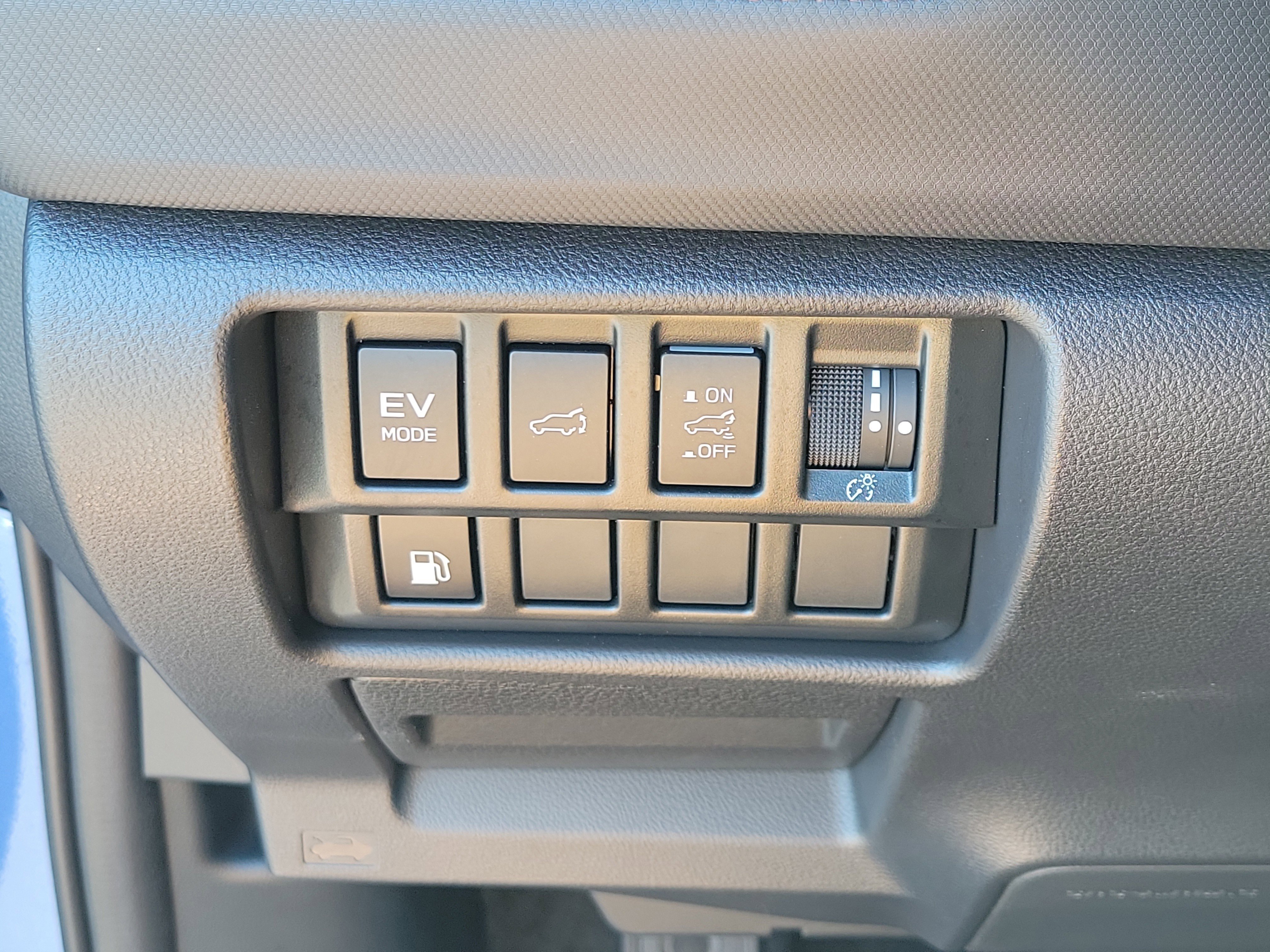 Certified 2025 Subaru Forester Touring AWD/4WD image 27