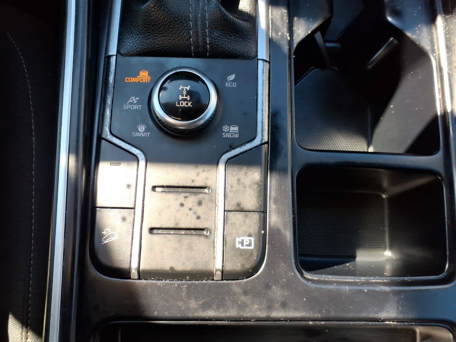 Used 2022 Kia Sorento LX AWD/4WD image 21