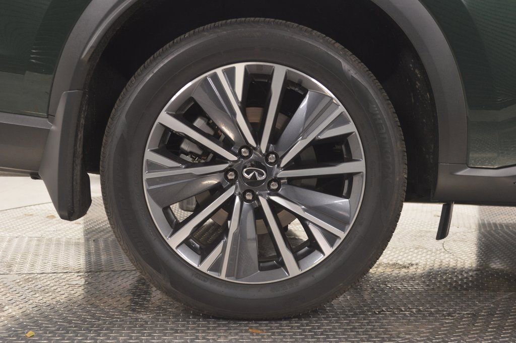 Certified 2026 INFINITI QX60 Luxe image 15