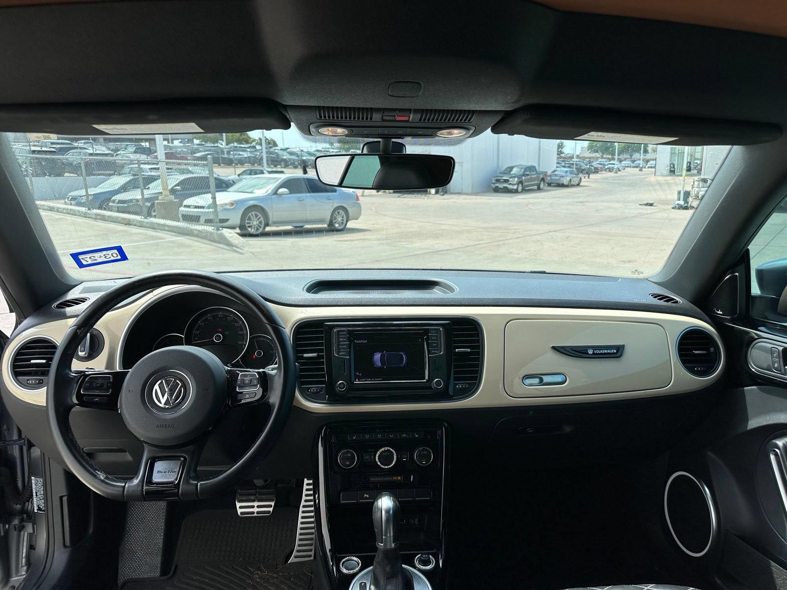 Used 2019 Volkswagen Beetle 2.0T Final Edition SEL FWD image 18
