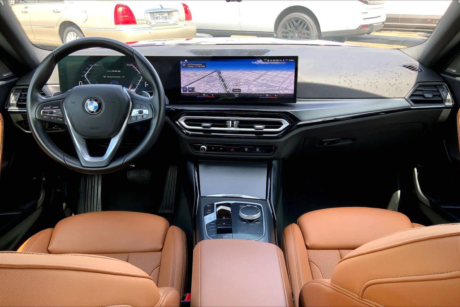 Used 2023 BMW 230i Coupe w/ Convenience Package RWD image 16