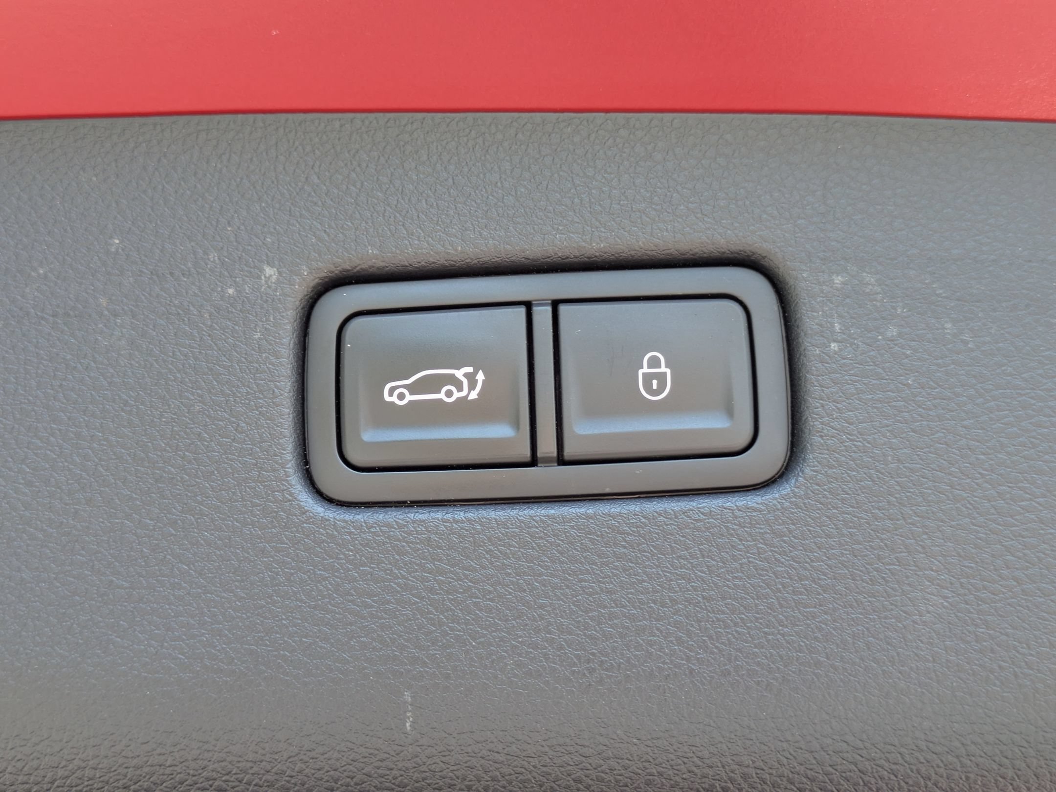 Used 2023 Genesis GV70 2.5T w/ Sport Prestige Package AWD/4WD image 35