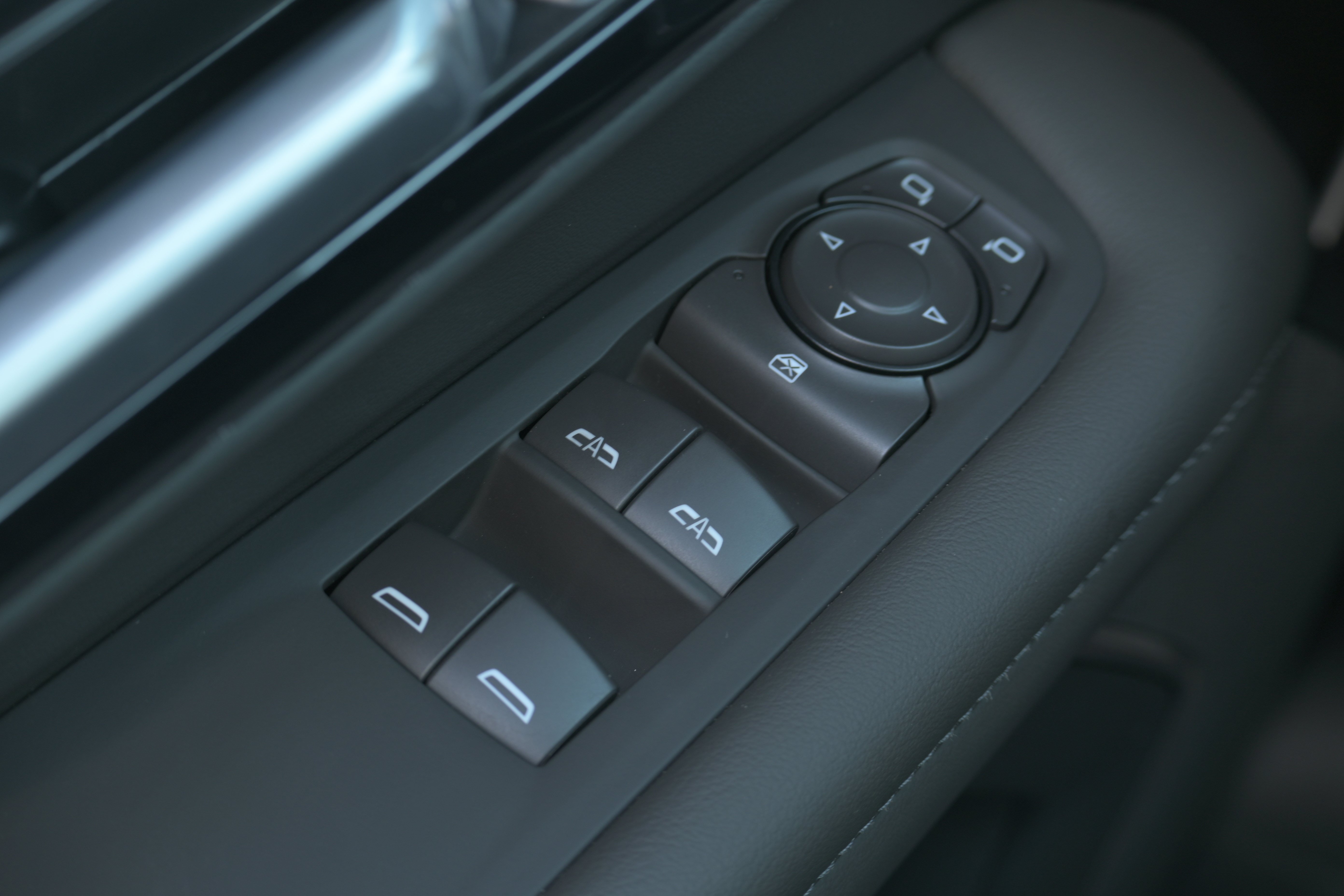 New 2026 Chevrolet Suburban LS w/ LS Custom Edition RWD image 27