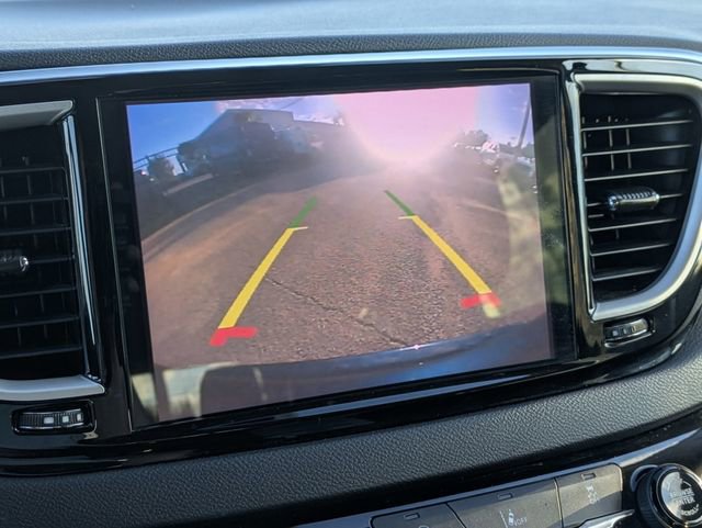 Used 2022 Chrysler Pacifica Touring-L image 22