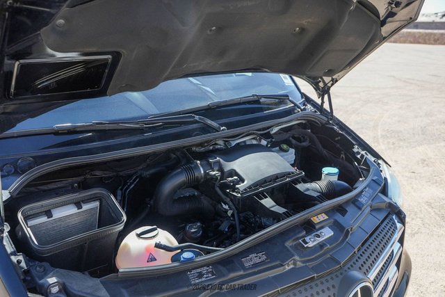 Used 2017 Mercedes-Benz Sprinter 3500 image 18