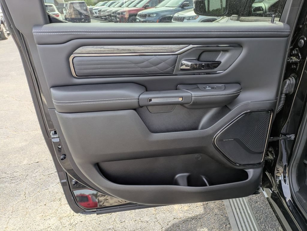New 2026 RAM 1500 Limited AWD/4WD image 31