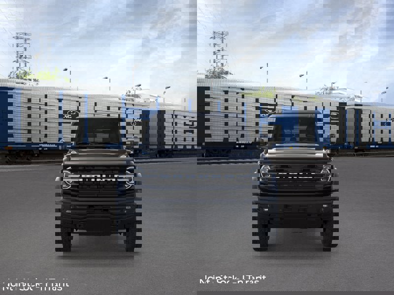 New 2026 Ford Bronco Outer Banks image 6