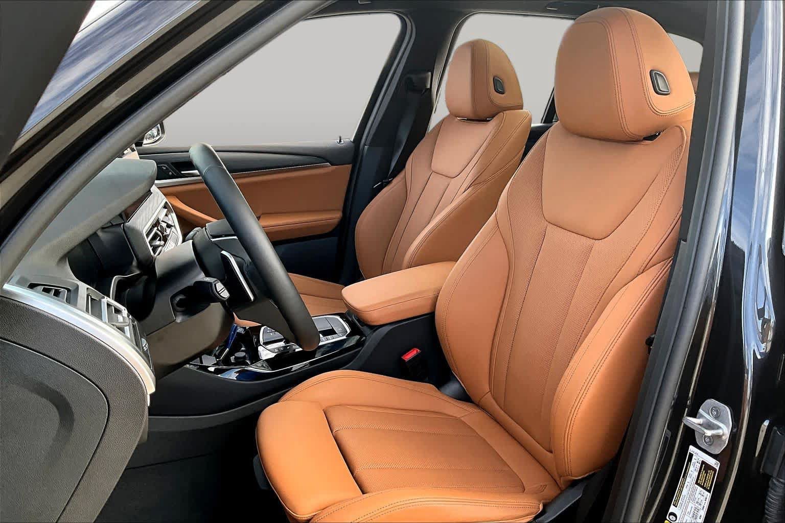 Used 2024 BMW X3 sDrive30i w/ Premium Package RWD image 7
