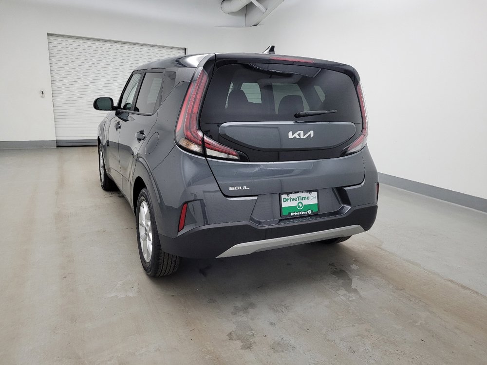 Used 2025 Kia Soul LX image 6