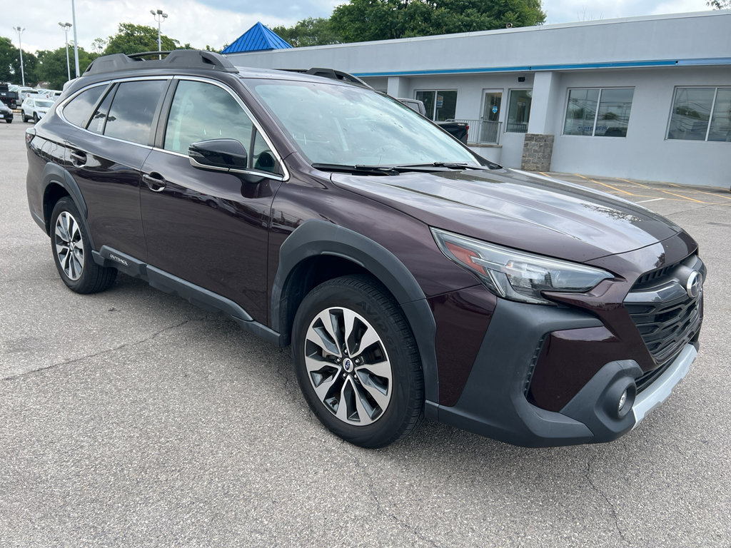 Used 2024 Subaru Outback Limited AWD/4WD image 2