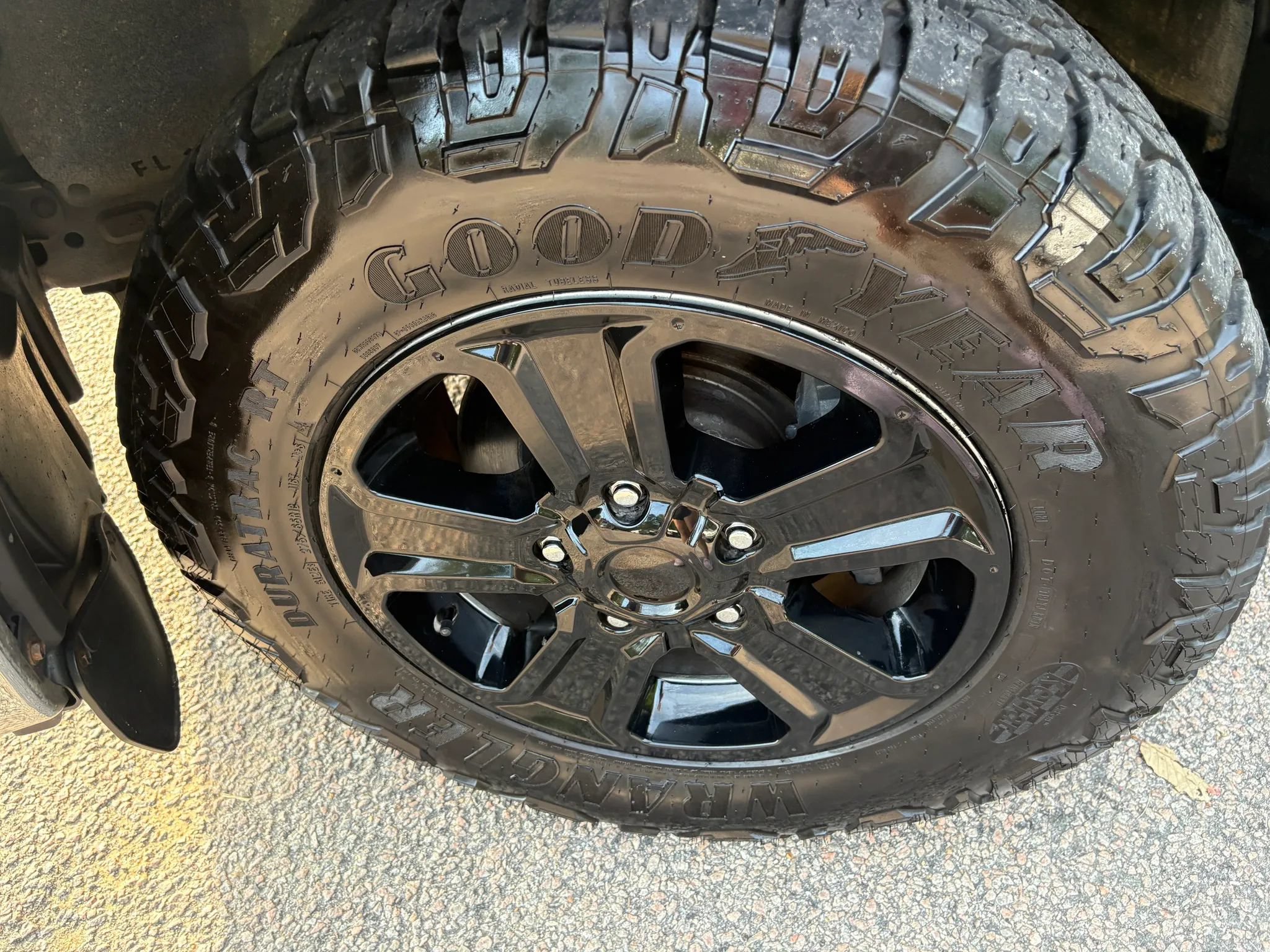 Used 2014 Toyota Tundra SR5 AWD/4WD image 42