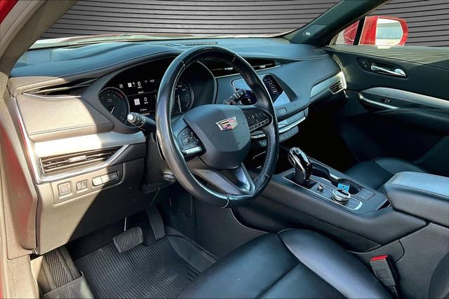 Used 2020 Cadillac XT4 Premium Luxury image 17