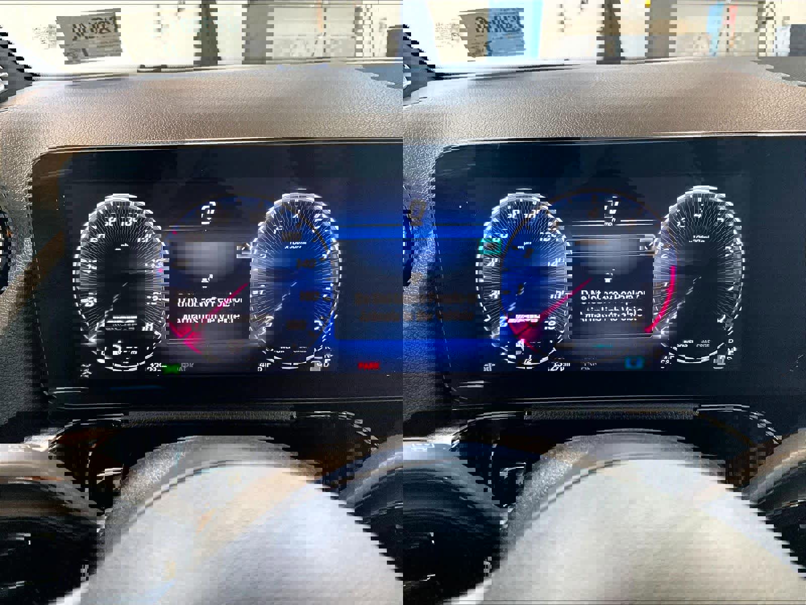 Used 2025 Mercedes-Benz GLA 35 AMG 4MATIC image 25