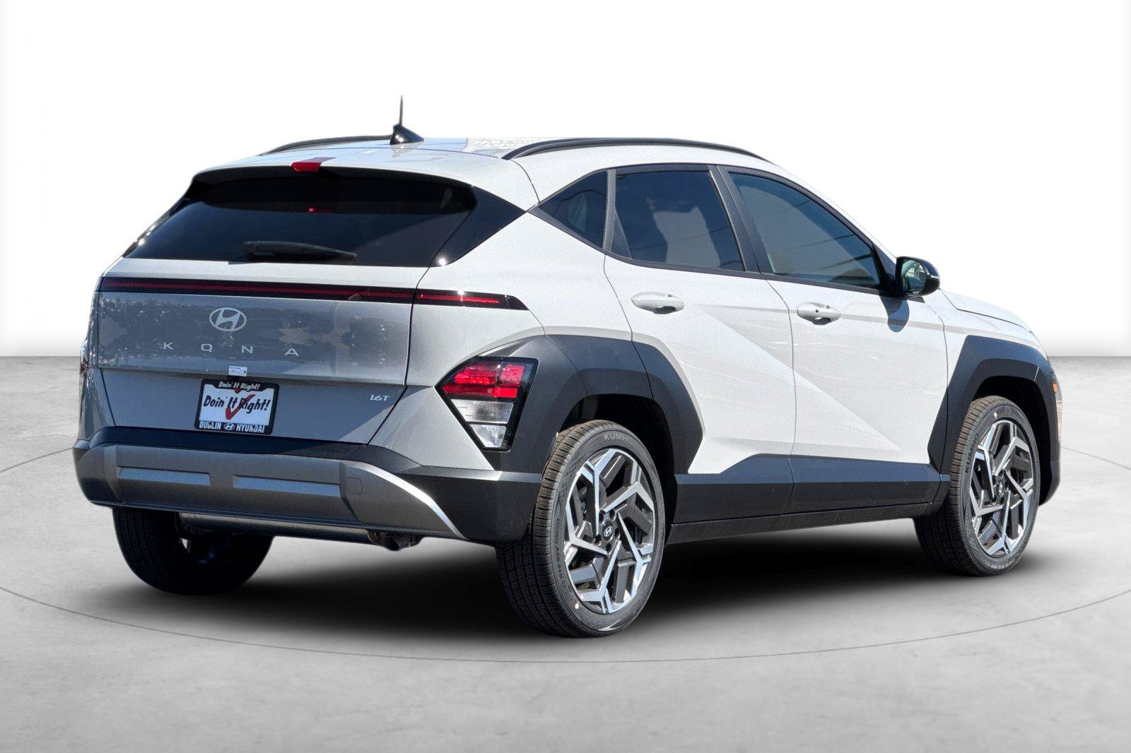 New 2026 Hyundai Kona SEL Premium FWD image 6