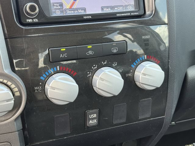 Used 2013 Toyota Tundra 2WD CrewMax w/ SR5 Pkg image 27