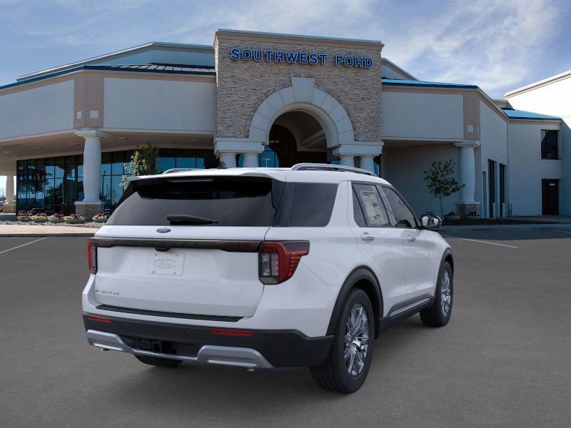 New 2026 Ford Explorer Platinum image 8