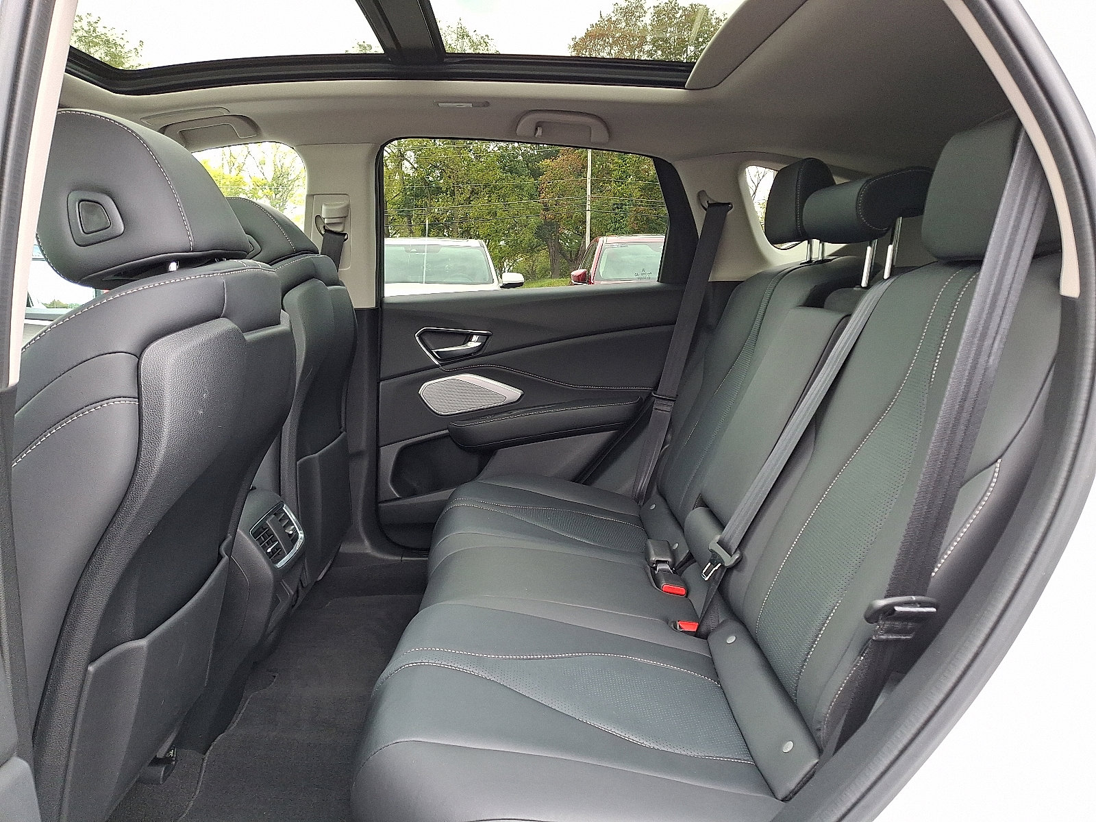 Certified 2023 Acura RDX AWD w/ Technology Package image 10