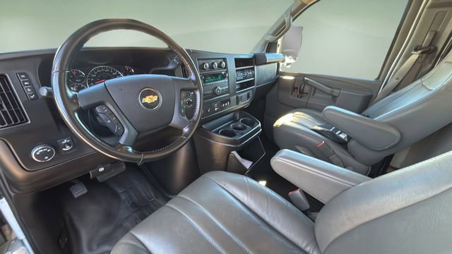 Used 2020 Chevrolet Express 3500 Work Van w/ Power Convenience Package image 16