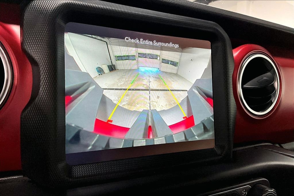 Used 2023 Jeep Wrangler Unlimited Rubicon w/ LED Lighting Group image 30