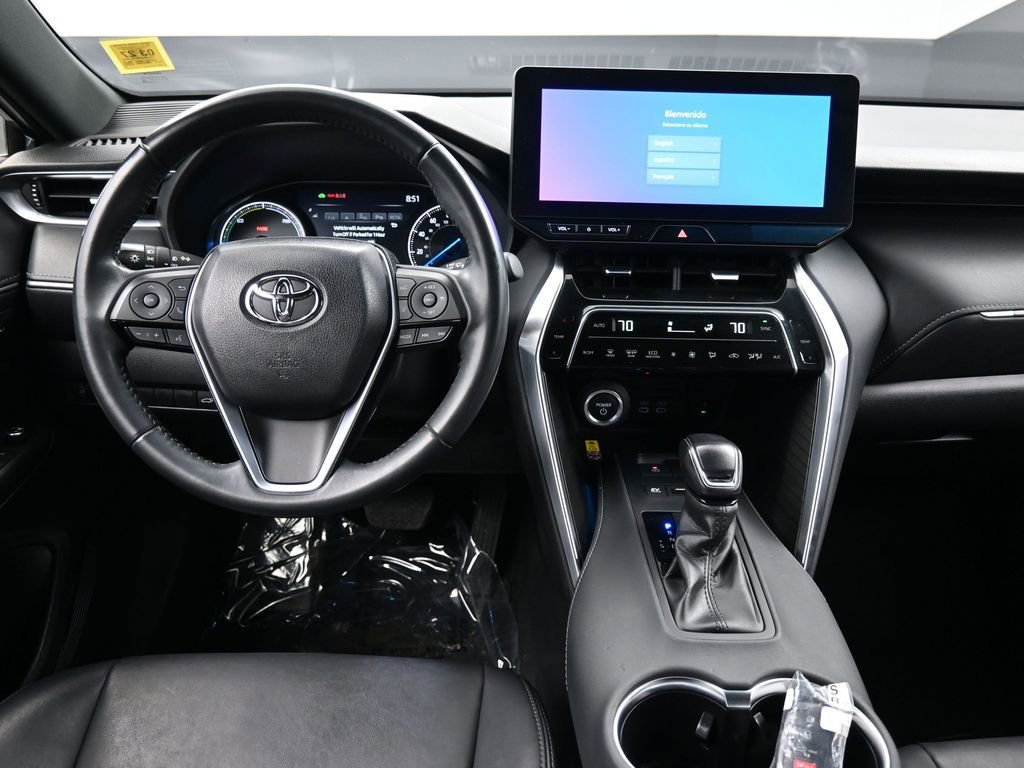 Certified 2023 Toyota Venza XLE AWD/4WD image 19