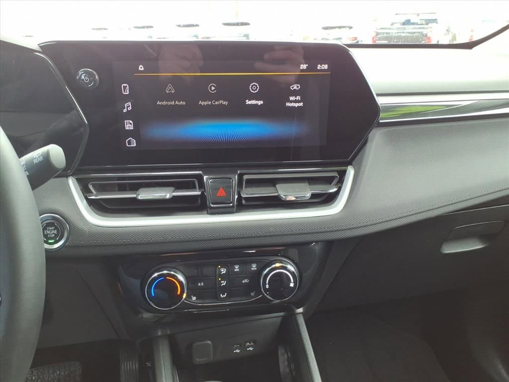 Used 2024 Chevrolet TrailBlazer LT w/ LT Cold Weather Package image 26