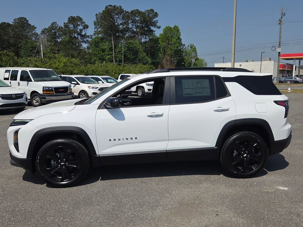 New 2026 Chevrolet Equinox LT w/ Convenience Package II AWD/4WD image 2
