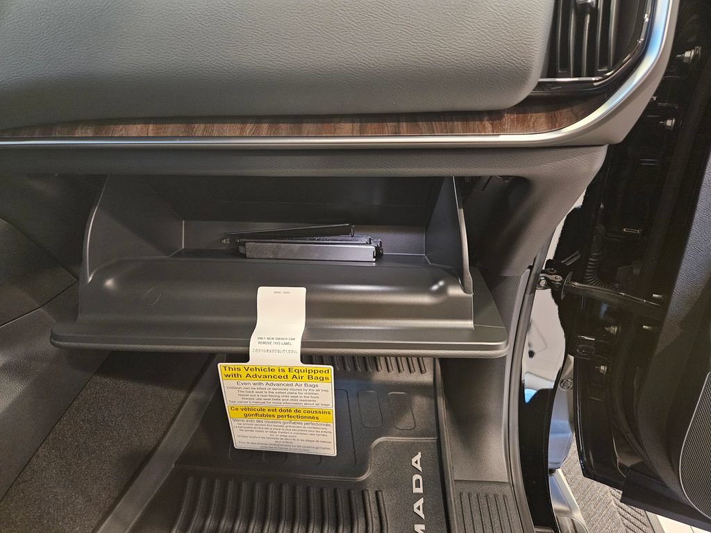 New 2026 Nissan Armada Platinum AWD/4WD image 31