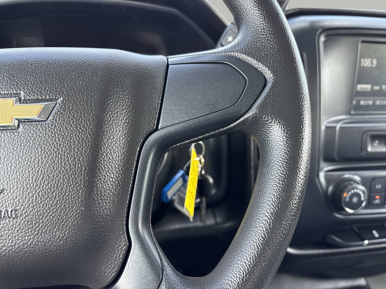 Used 2018 Chevrolet Silverado 1500 W/T RWD image 25
