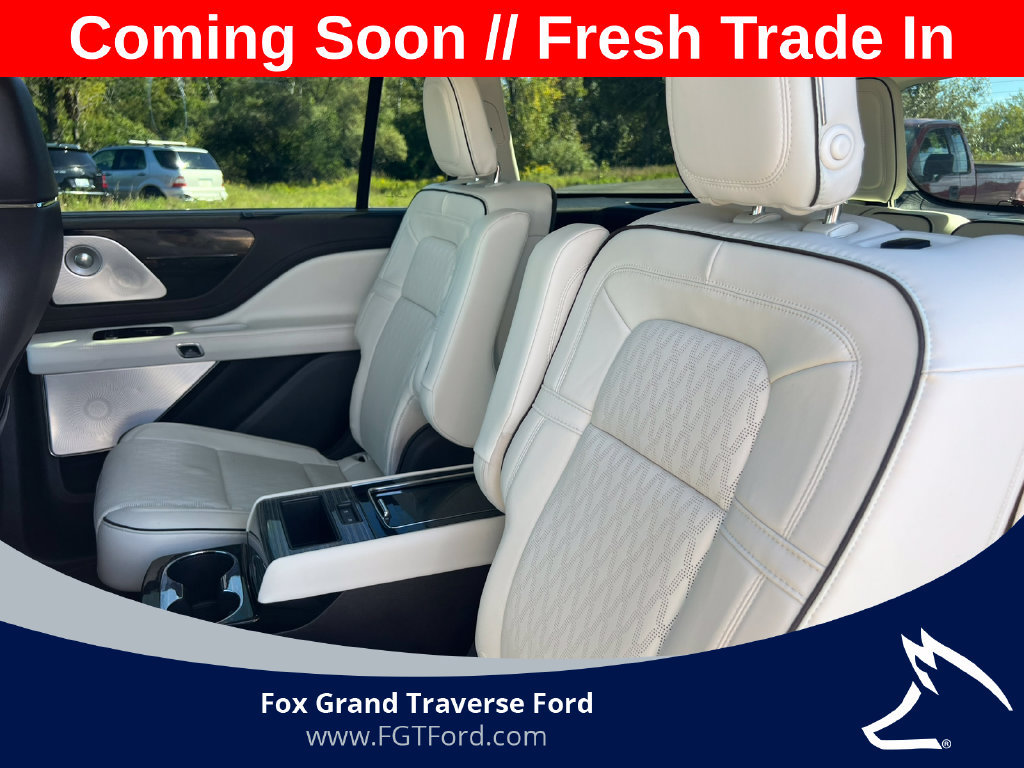 Used 2020 Lincoln Aviator Black Label w/ Dynamic Handling Package AWD/4WD image 3