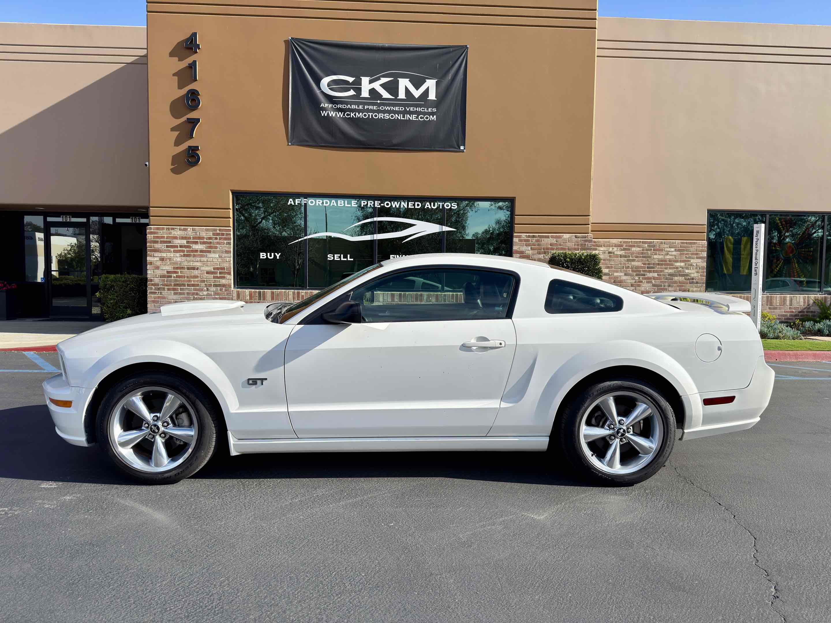 Used 2008 Ford Mustang GT Premium RWD image 3