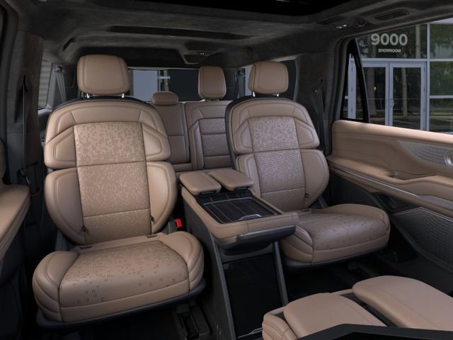 New 2025 Lincoln Navigator L Black Label AWD/4WD image 11