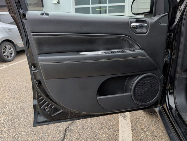 Used 2017 Jeep Compass High Altitude image 14