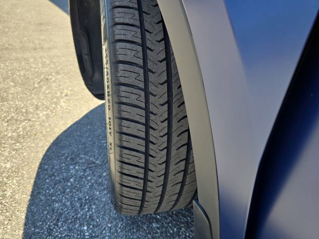 Used 2022 Tesla Model Y Long Range image 30