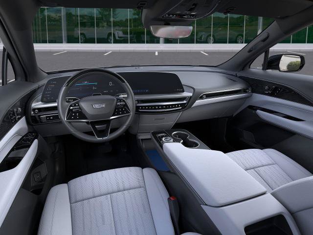 New 2025 Cadillac Lyriq Luxury AWD/4WD image 15