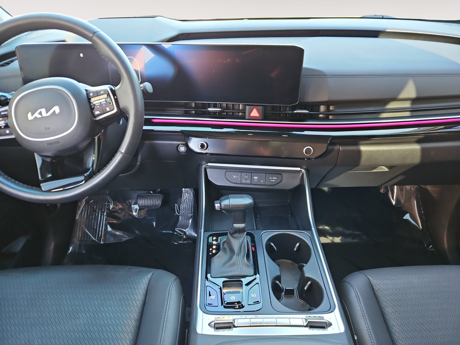 Used 2025 Kia Carnival SX Prestige FWD image 11