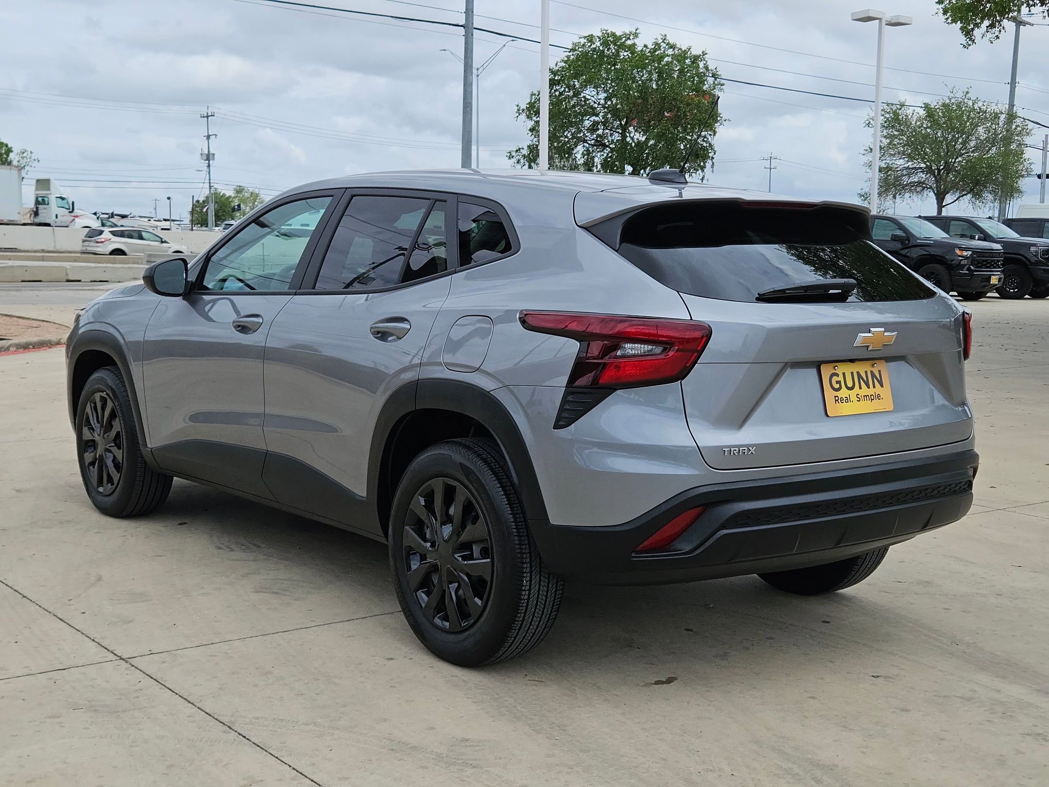 Certified 2024 Chevrolet Trax LS image 5