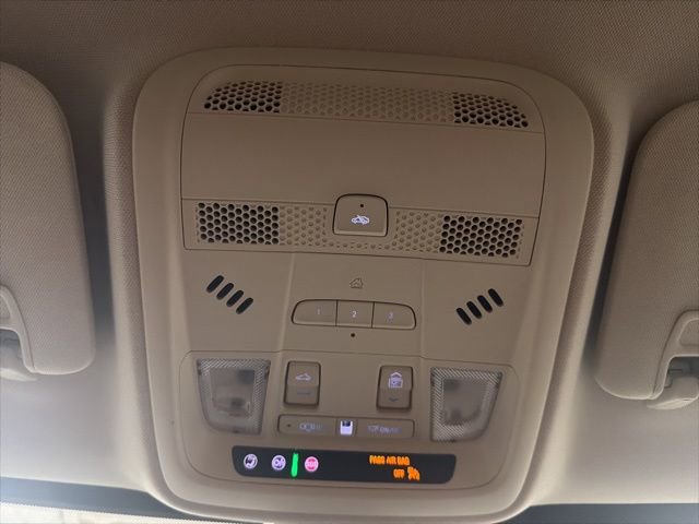 Used 2023 Cadillac XT5 Premium Luxury w/ Technology Package image 38