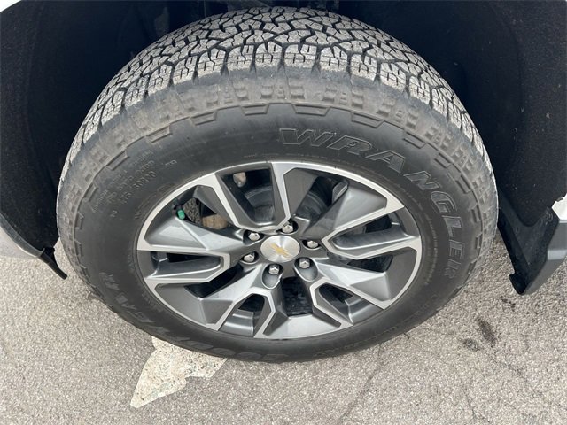 Used 2023 Chevrolet Silverado 1500 LT image 12