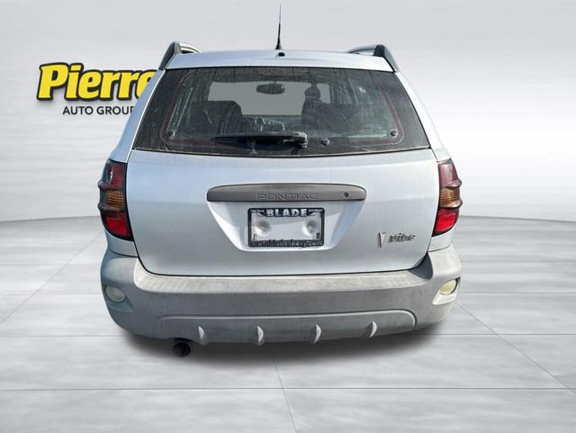 Used 2005 Pontiac Vibe w/ Power Group Value Package FWD image 3