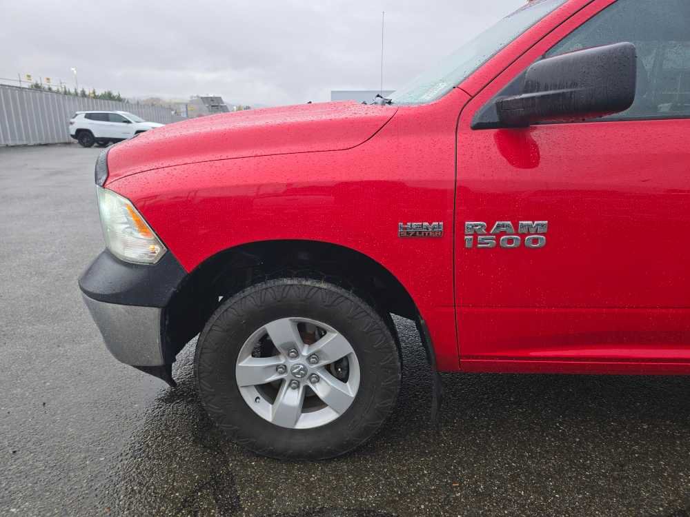 Used 2018 RAM 1500 ST w/ SXT Appearance Group AWD/4WD image 6