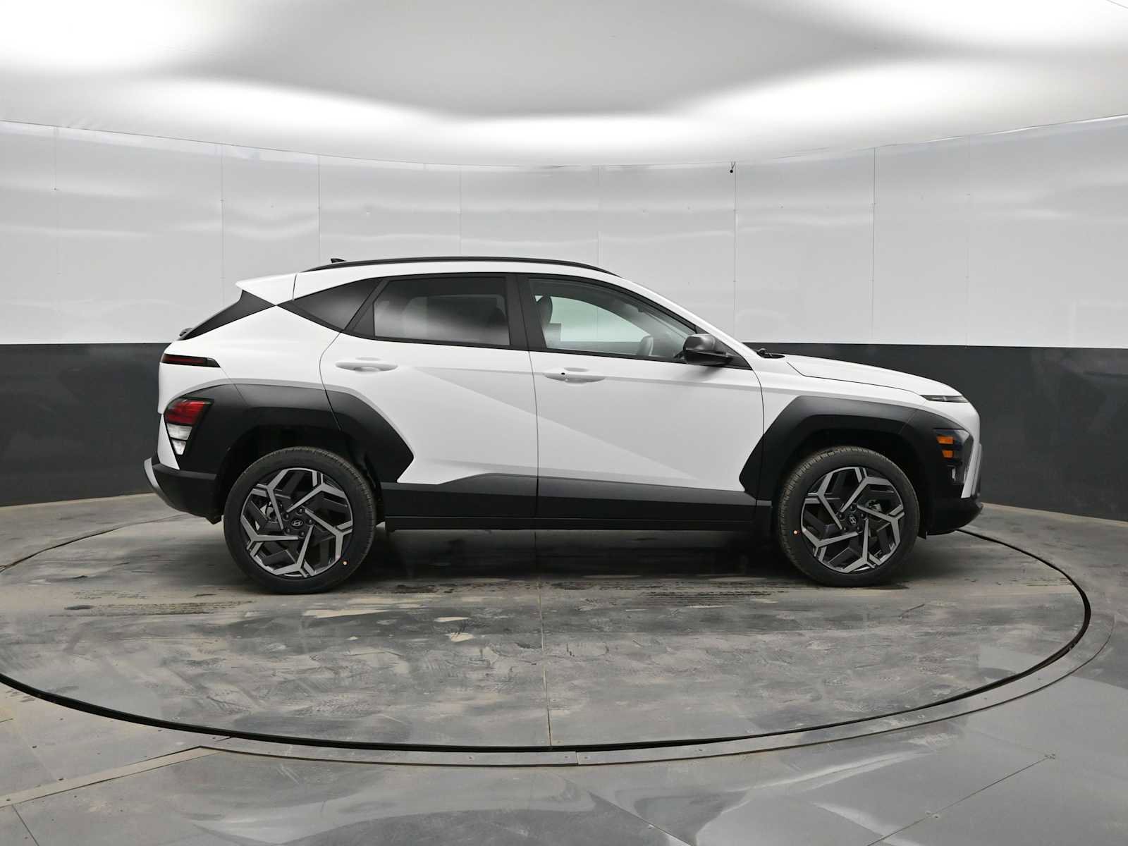 New 2026 Hyundai Kona SEL Premium image 9