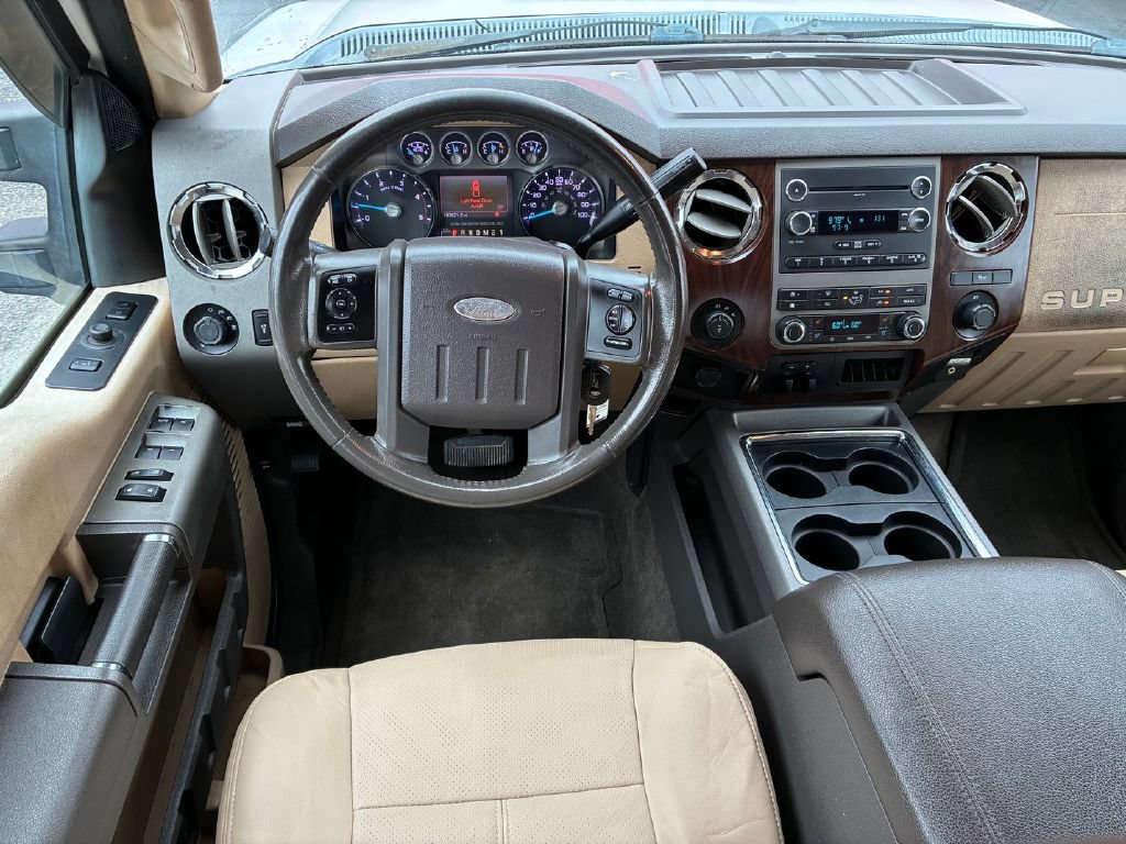 Used 2011 Ford F350 Lariat w/ Lariat Interior Pkg AWD/4WD image 16